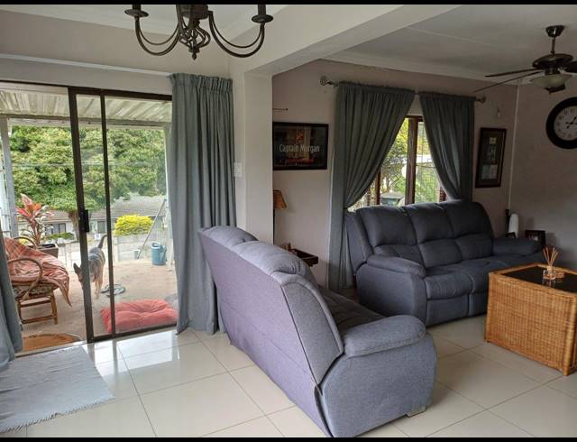 3 BEDROOM HOUSE FOR SALE IN ESCOMBE